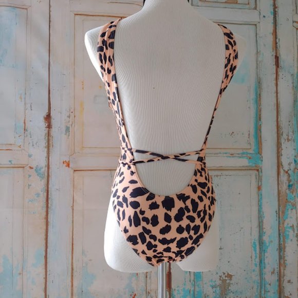*NWOT Animal Wrap Around Bathing Swim Suit / Size S/ black and tan - Picture 4 of 9